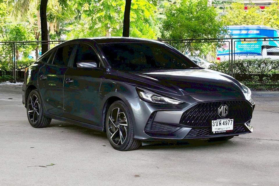 2023 MG 5 1.5 D+ Sunroof AT  รถสวย มือเดียว ป้ายแดง รุ่นท๊อป รูปที่ 3