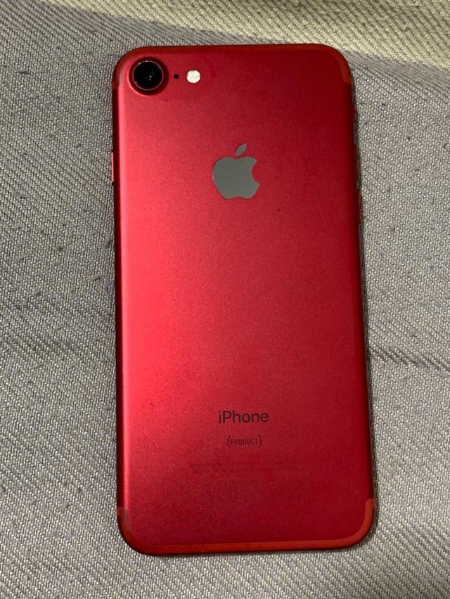 iPhone 7 128GB Red 2