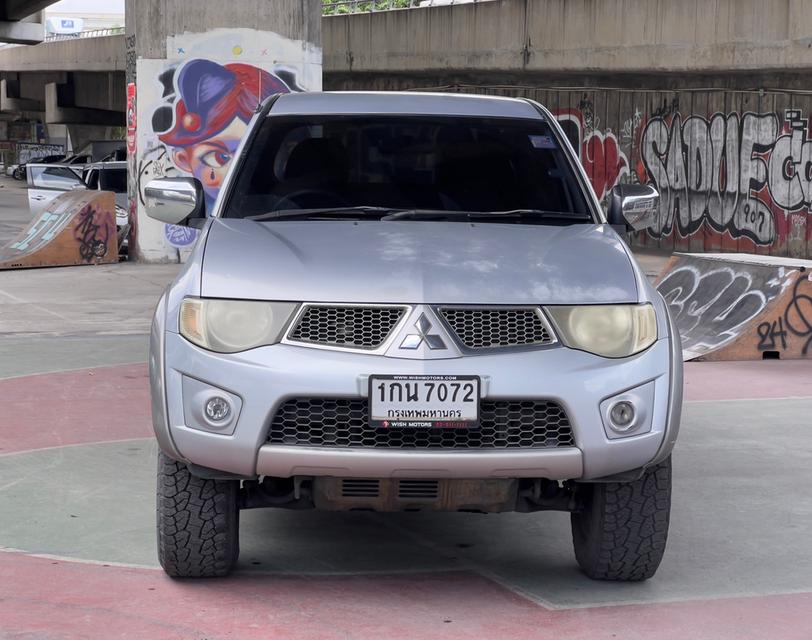 ขายรถ Mitsubishi Triton 2.4 Plus 4 ประตู ปี 2013 สีเทา เกียร์ธรรมดา 2