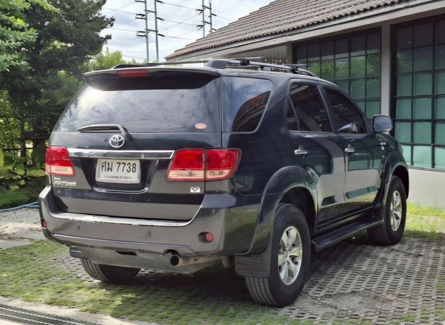 รหัสรถ KN7738 TOYOTA FORTUNER 2.7 V ปี05 LPG