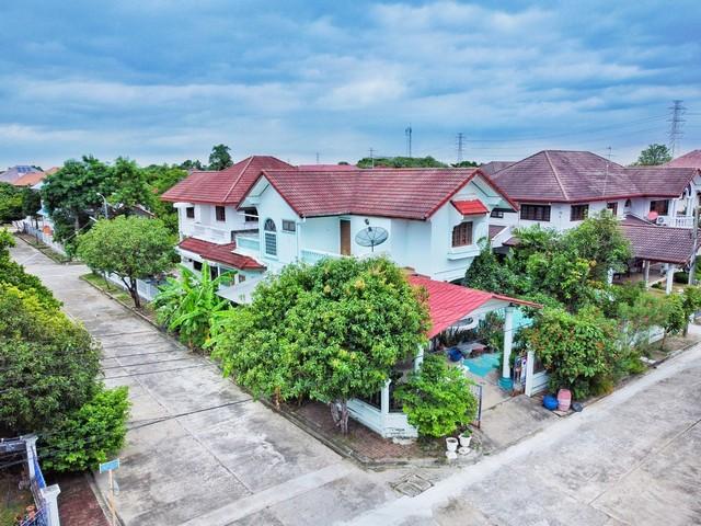 บ้านเดี่ยว ภัสรี พุทธมลฑลสาย 2 หลังมุม 109 ตร.ว บ้านหลังใหญ่ มีเรือนรับรองหลังใหญ่ ใกล้เดอะมอลล์บางแค 1