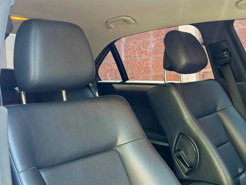 BENZ E220 cdi (W212) ปี2012 นำเข้า cbu เข้าใหม่เครื่องดีเซลหายาก ทนทาน สภาพสวยจัด รถมือเดียวป้ายแดง ออกห้างเกือบ 4 ล้าน รูปที่ 12