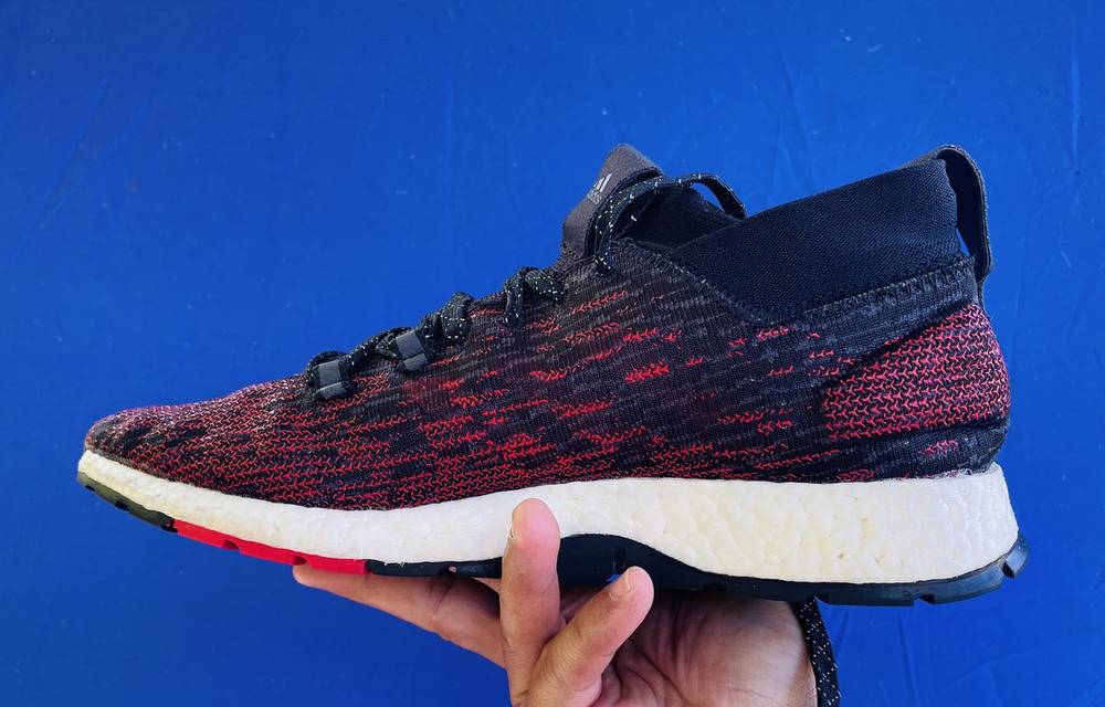 รองเท้าวิ่ง adidas pure boost rbl รูปที่ 3