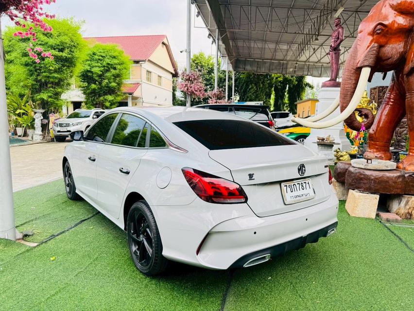  MG5 1.5 10th Anniversary Special Edition  17