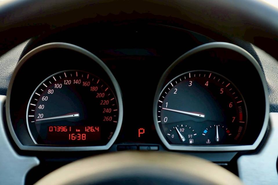 รหัสรถ PR243 Bmw Z4 (E85) 2.5i Roadster ปี 2005 รูปที่ 19