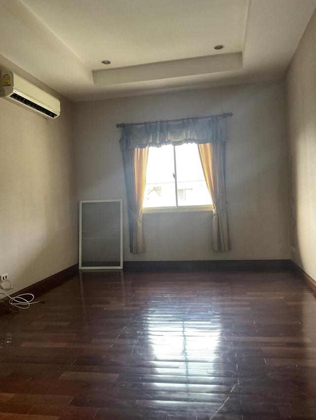 ปล่อยให้เช่าบ้านเดี่ยว พร้อมอยู่ 12