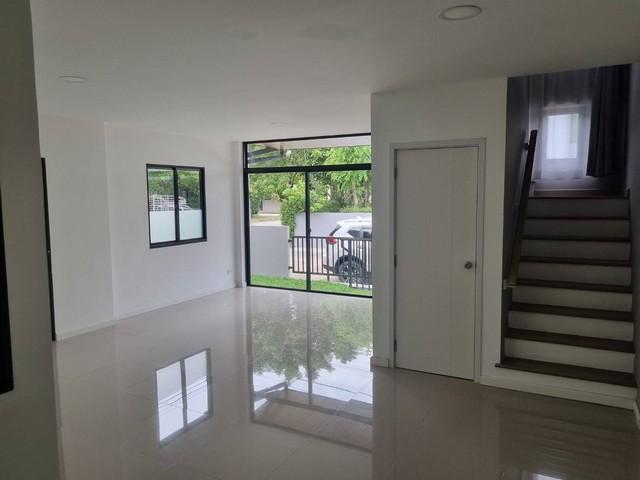 ขายบ้านเดี่ยว คาซ่า วิลล์ ปิ่นเกล้า-ศรีรัช เนื้อที่ 50 ตร.ว.พื้นที่ใช้สอย 160 ตร.ม. 10