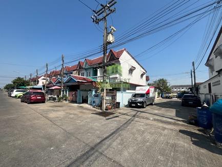 หมู่บ้าน ฉัตรณรงค์วิลล่า5 ลำลูกกา คลอง7 8