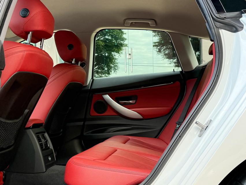 2018 BMW 320D GT SPORTLINE LCI รถมือเดียวออกป้ายแดง รถวิ่งน้อย เข้าศูนย์ทุกระยะ ไม่เคยมีอุบัติเหตุครับ 14