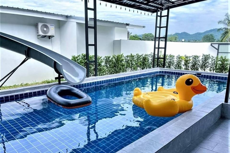 Pool villa for rent