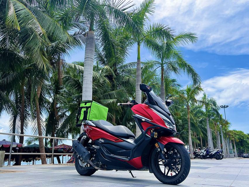 ขาย Honda Forza 350 ปี 2021 สีแดง-ดำ (สายทัวร์ริ่งทรงหล่อ เสียงนุ่มแน่น พร้อมเดินทาง) 🔴⚫ รูปย่อยที่ 4
