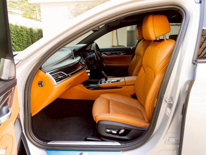 BMW 740LE Xdrive Msport ปี19 16