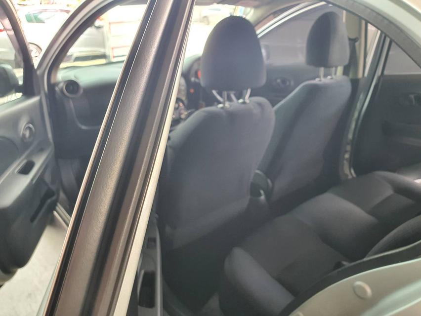 Nissan March 1.2EL ปี 2011 สีบรอนซ์เงิน ออโต้ รถมือ1 7