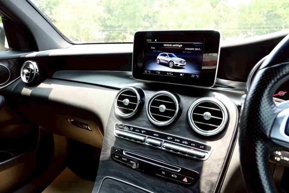 Mercedez Benz GLC250d 4 Matic รูปที่ 20