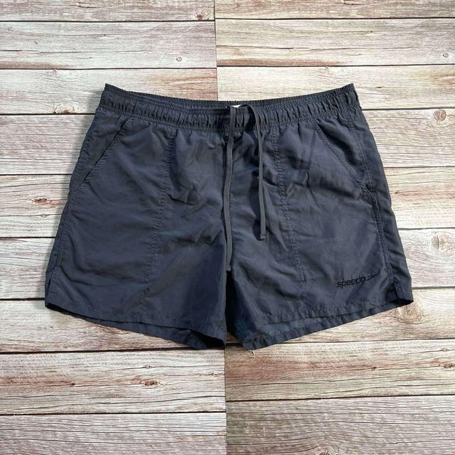 กางเกงว่ายน้ำชายแบรนด์แท้