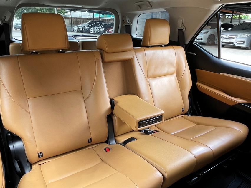 TOYOTA FORTUNER 2.8 V 4WD ปี 2016 เกียร์AUTO 4X4 สภาพนางฟ้า 11
