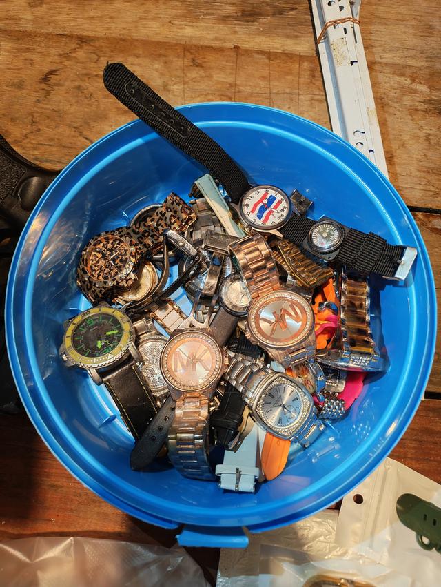 ขายเหมานาฬิกา​มือสอง รูปที่ 2