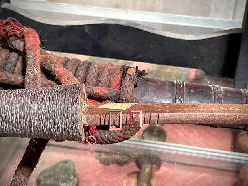 ดาบไทยโบราณ ดาบโบราณ สมัยอยุธยา ดาบเก่าอายุร้อยปี