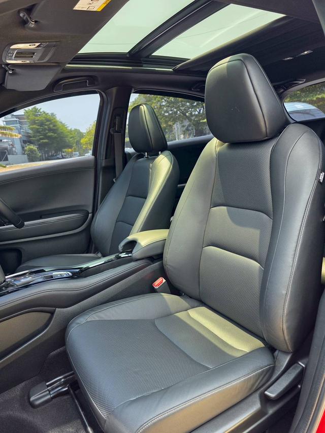 Honda HR-V 1.8 RS Minorchange สีส้ม ปี 2019 ไมล์ 186,000กม. รูปที่ 9