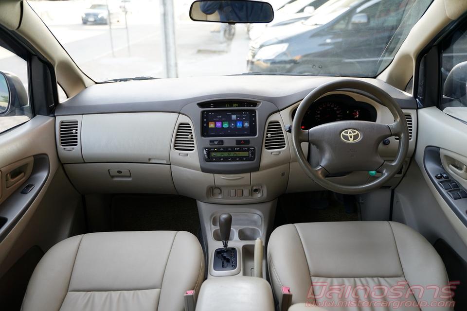 2011 TOYOTA INNOVA 2.0G 13