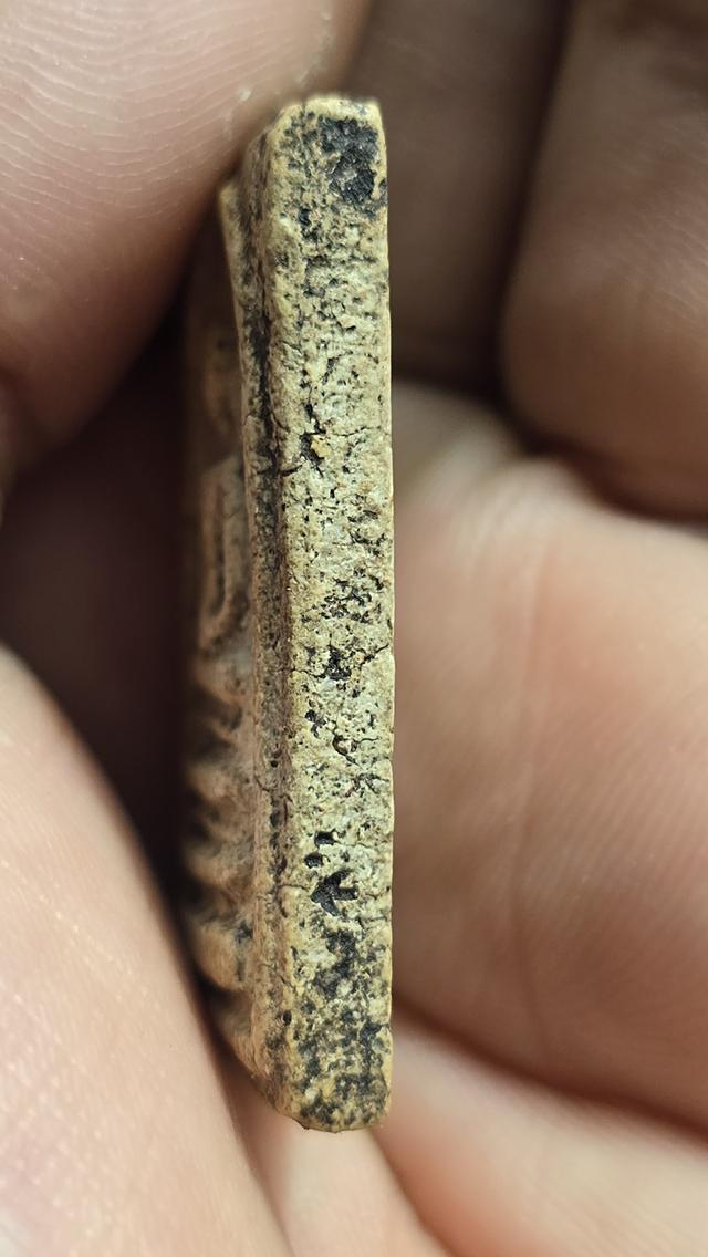 พระสมเด็จวัดระฆัง พิมพ์ฐานแซม 4