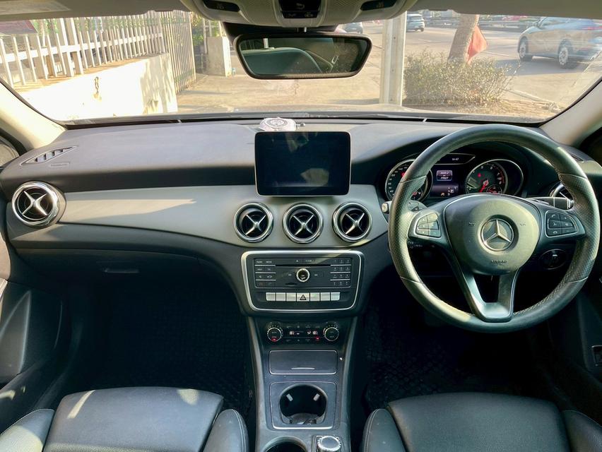 รหัสรถ PJP5575 2018 BENZ GLA200 รูปที่ 7