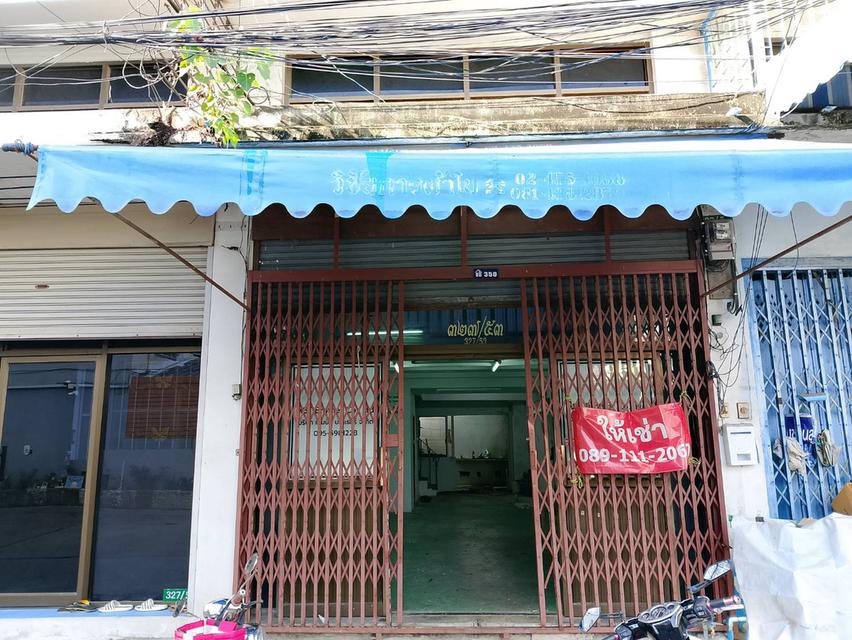 ให้เช่าอาคารพาณิชย์5ชั้น จันทน์32 มีห้องน้ำและห้องนอนทุกชั้น ใกล้สถานีรถไฟฟ้าสุรศักดิ์ เหมาะสำหรับทำธุรกิจหรืออยู่อาศัย 11