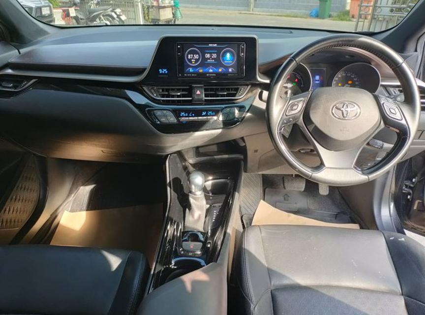  Toyota C-HR 1.8 HV Mid SUV AT 2021 6