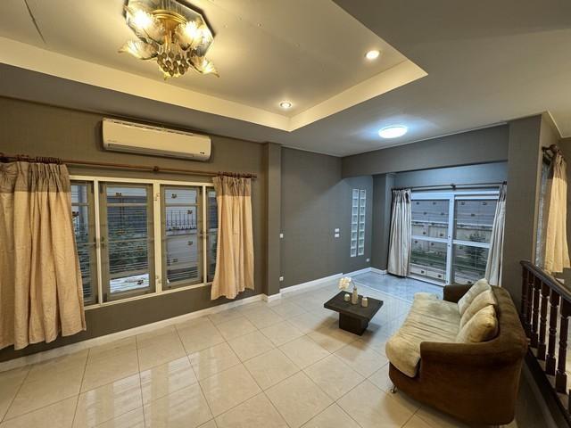 PB5398 ให้เช่าบ้านเดี่ยว หมู่บ้าน Perfect place เฟส1 ซอยรามคำแหง164