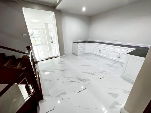 ให้เช่าบ้านหรู 5 ชั้น เย็นอากาศ เรสซิเดนท์ ใจกลางสาทร 450 ตร.ม. 4 ห้องนอน รีโนเวทใหม่ทั้งหลัง ใกล้ One Bangkok 8