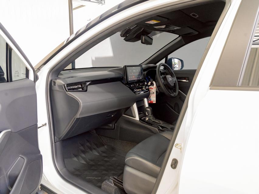 Toyota Corolla Cross 1.8 Hybrid GR Sport ปี 2024 เลขไมล์ 54,000 km.  13