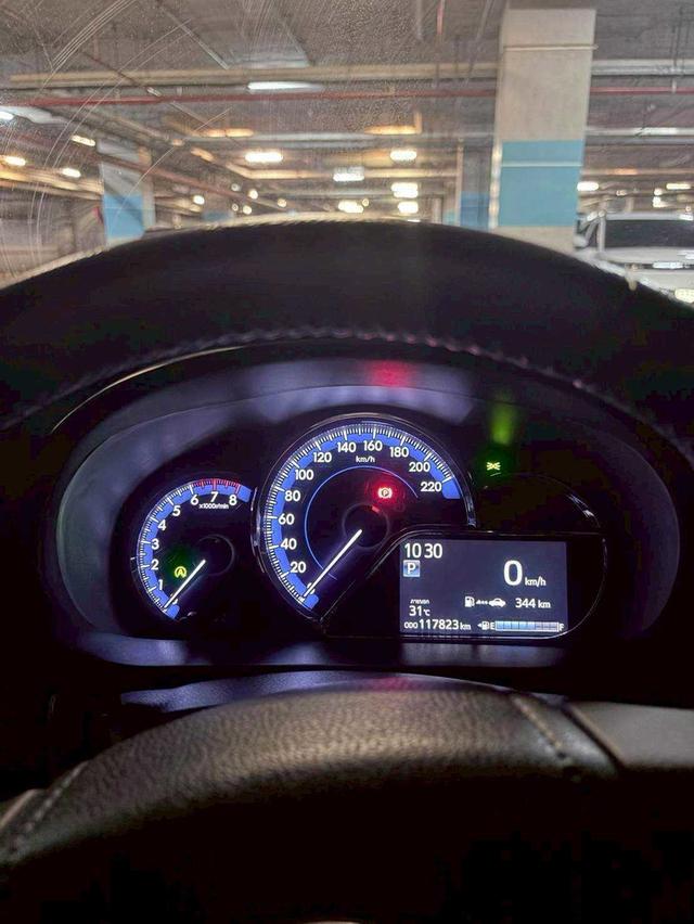 TOYOTA YARIS 1.2 SPORT PREMIUM รูปที่ 7