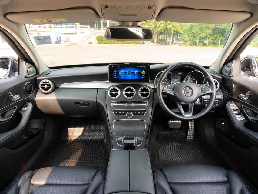 รหัสรถ 12AT8677 MERCEDES BENZ C350e 2.0 Avant-garde โฉม W205 ปีจด 2018 13