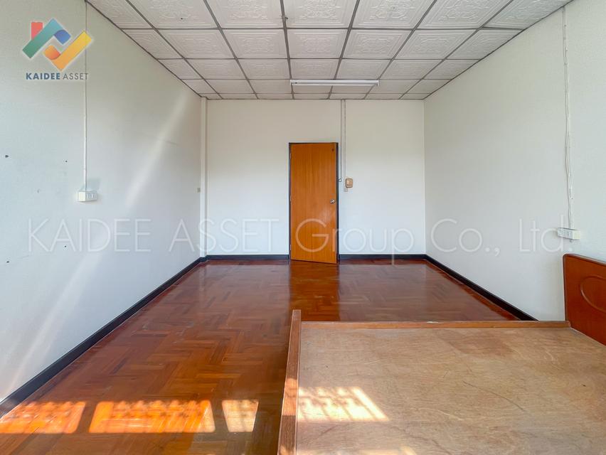 ทาวน์เฮ้าส์ ซอย จรัญสนิทวงศ์ 3 หมู่บ้าน สมชาย ใกล้ BTS ท่าพระ 14