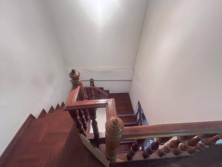 หมู่บ้านบางใหญ่ ซิตี้ ถนนกาญจนาภิเษก ต.เสาธงหิน อ.บางใหญ่ นนทบุรี 13