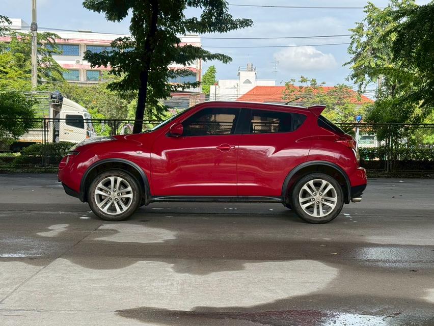 ขายรถ nissan Juke 1.6V ปี 2014 สีแดง เกียร์ออโต้ 7
