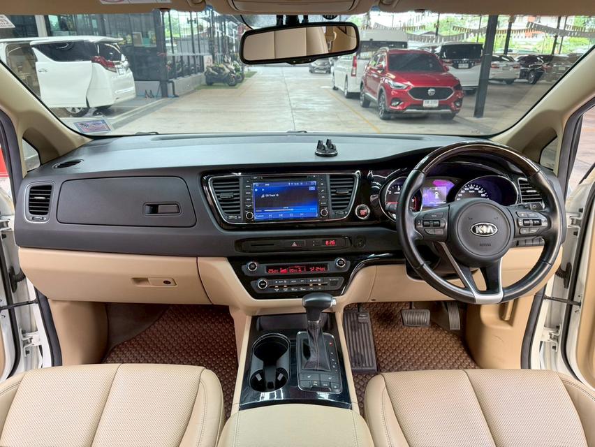 KIA Grand Carnival 2.2 EX ปี 2017 รูปที่ 6
