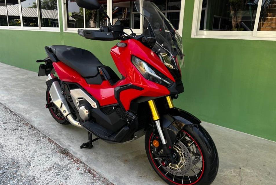 HONDA X-ADV 750 ปี 2021 สีแดง 1