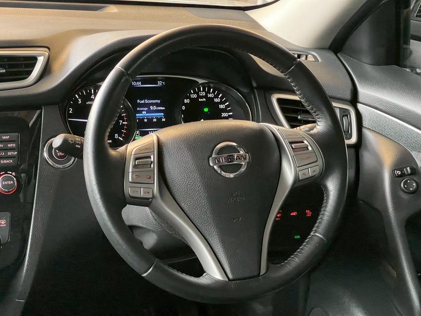 รหัสรถ PJP7471 2016 NISSAN X-Trail 2.0 V Hybrid 4WD 6