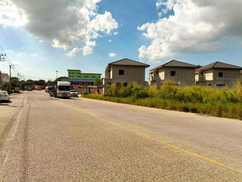 ที่ดิน 2 ไร่ 3 งาน แหลมฉบัง ใกล้ท่าเรือ 3 กม. 2