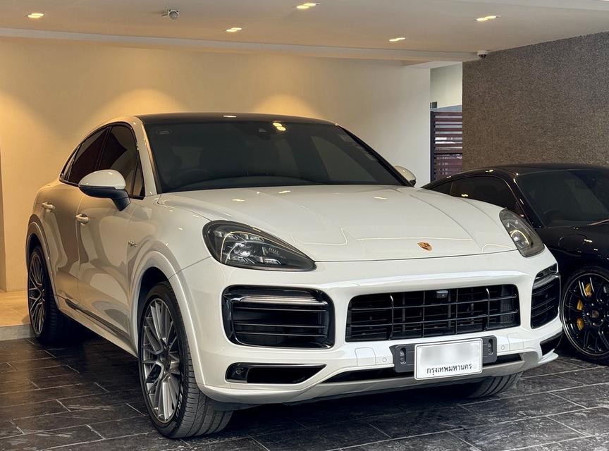 Porsche Cayenne Coupe E-Hybrid