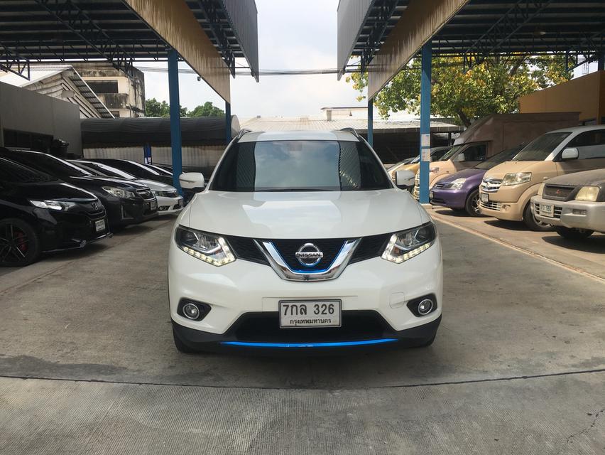 X-Trail Hybrid 2.0V 2016 SUV+ประหยัดน้ำมัน ไม่รอชาร์จ
