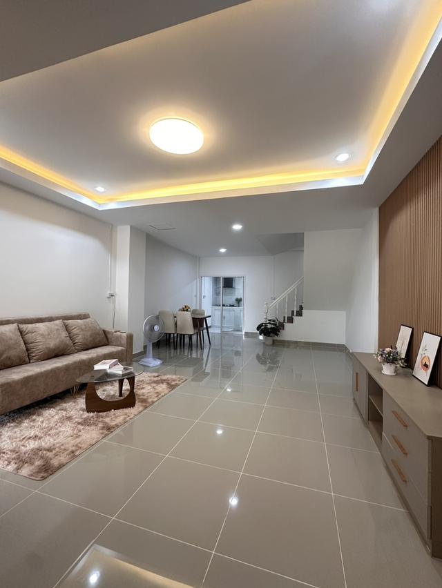 หมู่บ้านเหมชาติ ถ.เลียบวารี บ้านสวย รีโนเวทใหม่ ทำเลหนองจอก 5