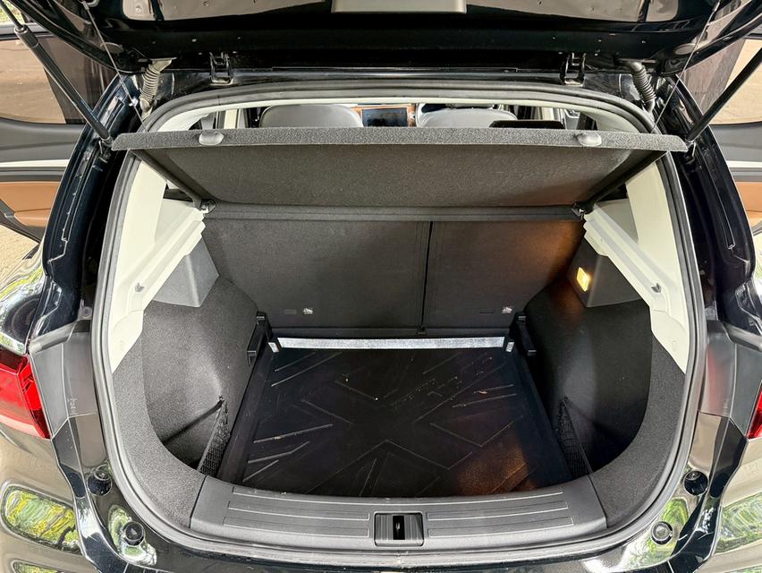 MG ZS 1.5 X+ Sunroof AT ปี 2022 18