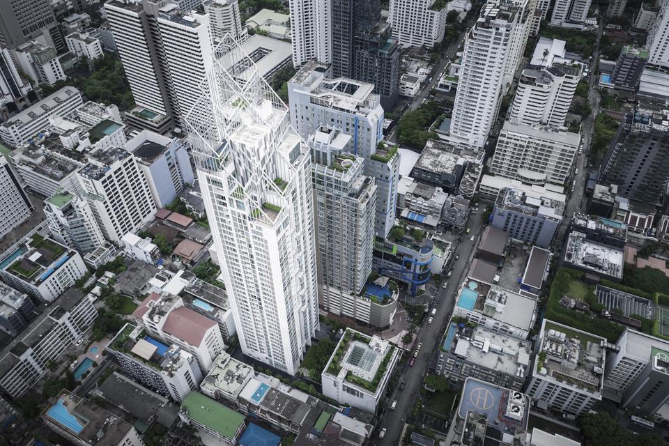 HYDE Sukhumvit 11 - คอนโด Luxury ใจกลางสุขุมวิท 8