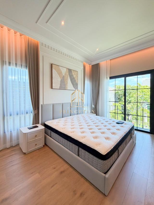 Luxury house Narinsiri rama 9 krungthep kreetha 14