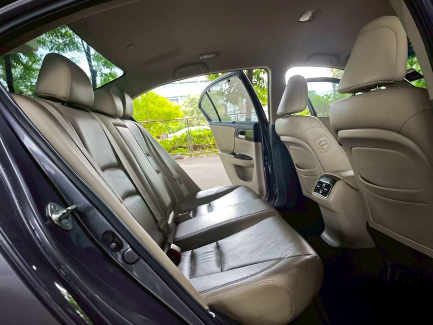 2014 Honda Accord 2.0 EL AT รูปที่ 16