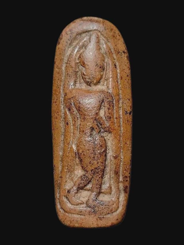 พระกรุกำแพงเพชร ลีลา