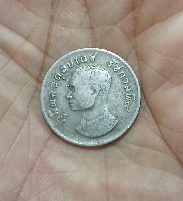 พระสมเด็จวัดระฆัง เหรียญร.9และเหรียญพระราชินี