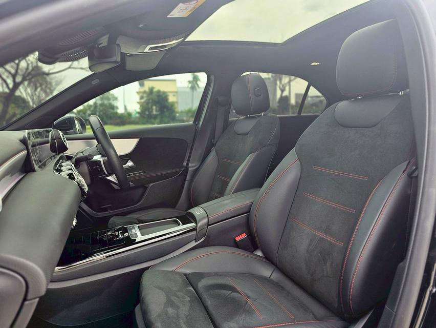 Mercedes-Benz A200 AMG Dynamic  facelift ปี 2023 17